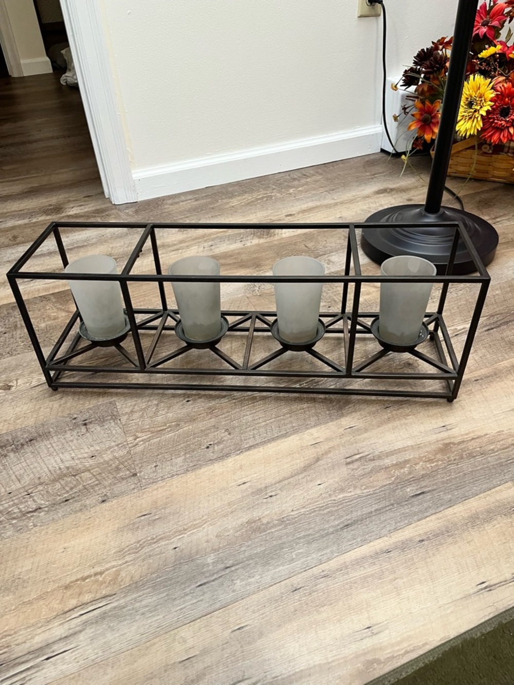 Industrial Black Metal 4-Votive Candle Holder